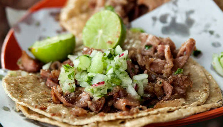 Tacos de tripa ¿Qué tan saludables son ? Beneficios y riesgos según expertos en nutrición