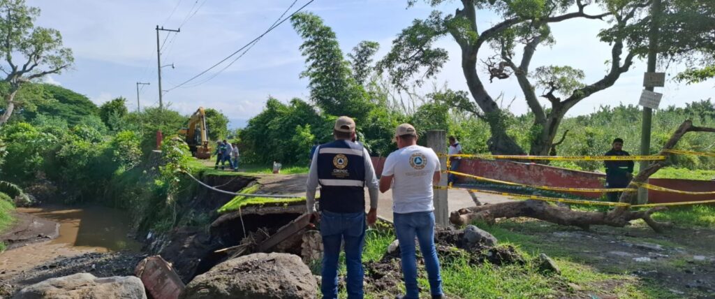 Inician trabajos de demolición y posterior reconstrucción del Puente Rojo en Cuautla