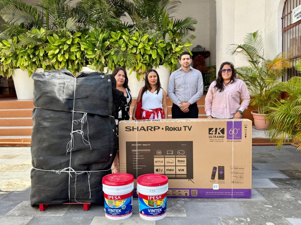 AYUNTAMIENTO DE CUAUTLA ENTREGA APOYOS A INSTITUCIONES EDUCATIVAS Y RELIGIOSAS